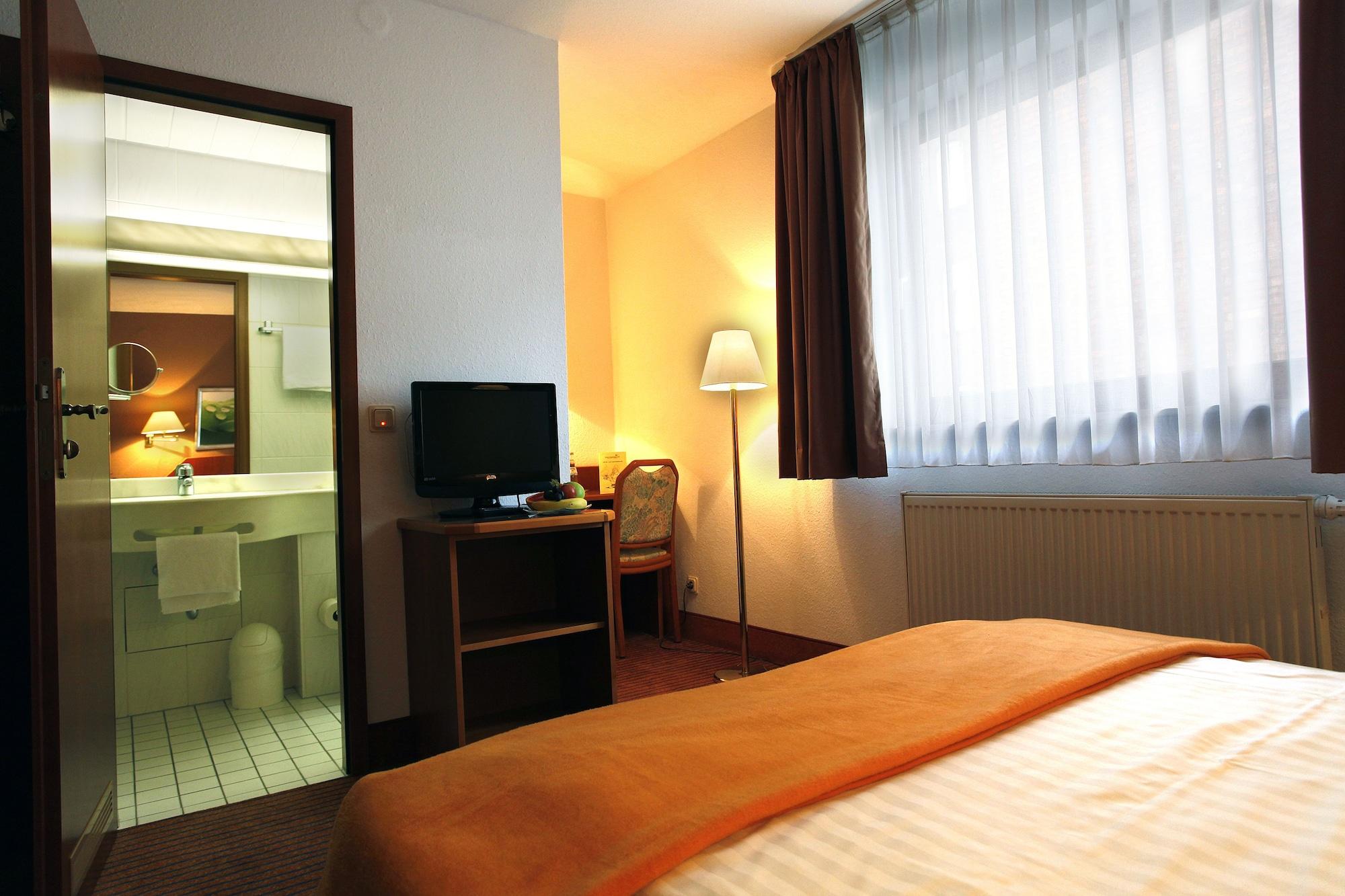 Kleefelder Hof Hotel Hannover Exterior photo