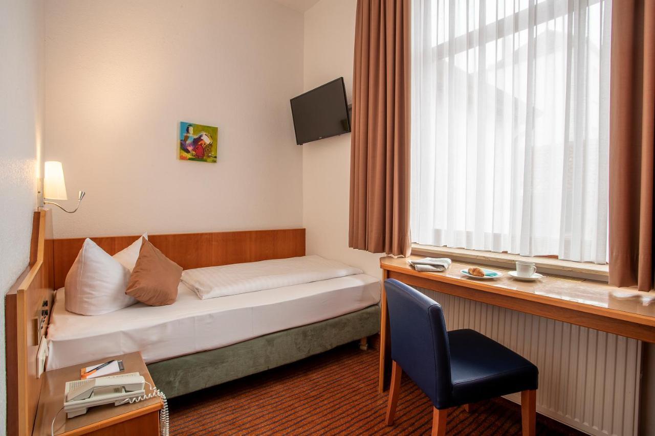 Kleefelder Hof Hotel Hannover Exterior photo